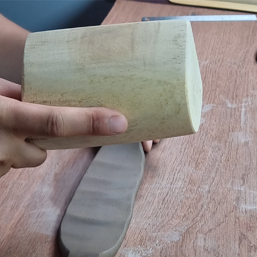 Six Trees Art & Pottery | A70 紫砂茶杯<br />
Zisha Tea Cup 