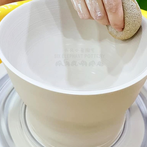 A61【经典】古法拉坯
【Classic】Wheel throwing | Six Trees Art & Pottery