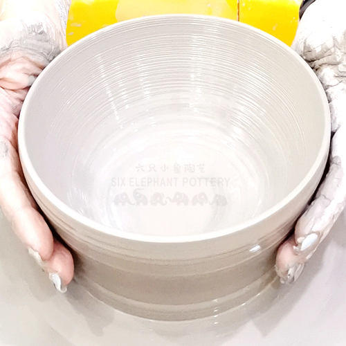 A61【经典】古法拉坯
【Classic】Wheel throwing | Six Trees Art & Pottery