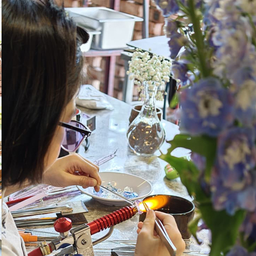 C01 烧琉璃DIY 
DIY Lampworking | Six Trees Art & Pottery